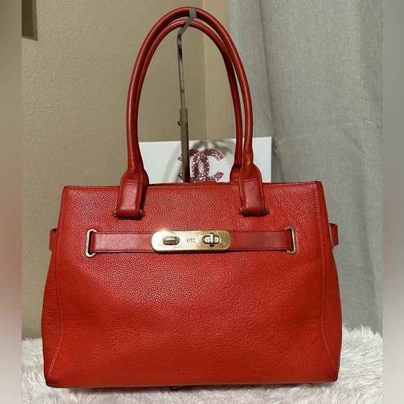 Coach Handbags - Coach Swagger caryall satchel with belt and gold tone hardware